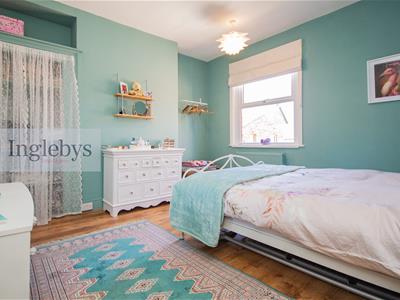 Picture 18